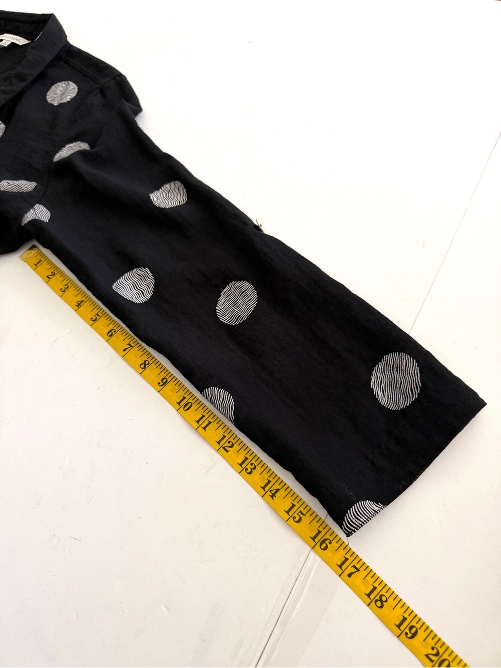 John Mark Black Button Front Roll-up Sleeve Shirt Tunic Size Large Polka Dot - Picture 15 of 15